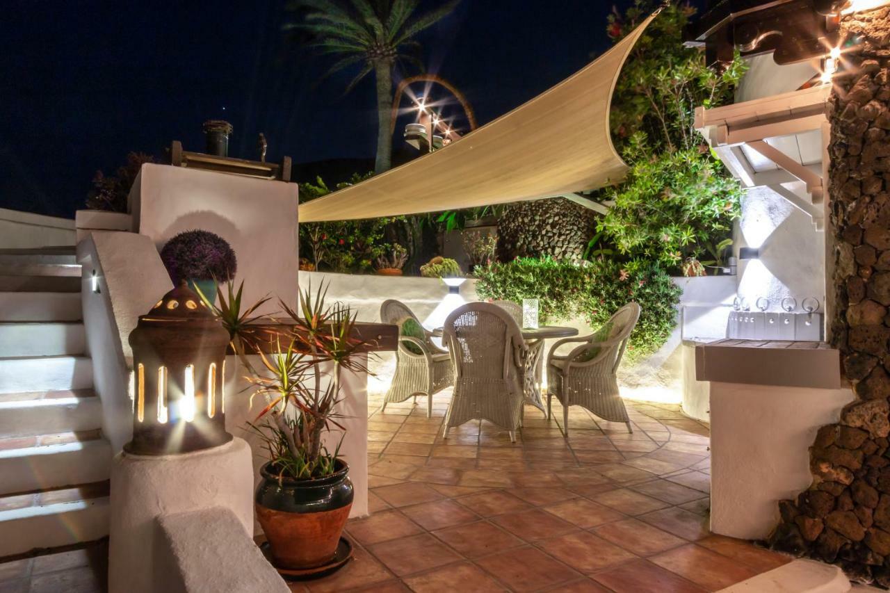 Deluxe Designer Historic Villa Via Lactea, Panoramic Sea Views, Own Private Heated Pool And Subtropical Garden La Asomada  Bagian luar foto